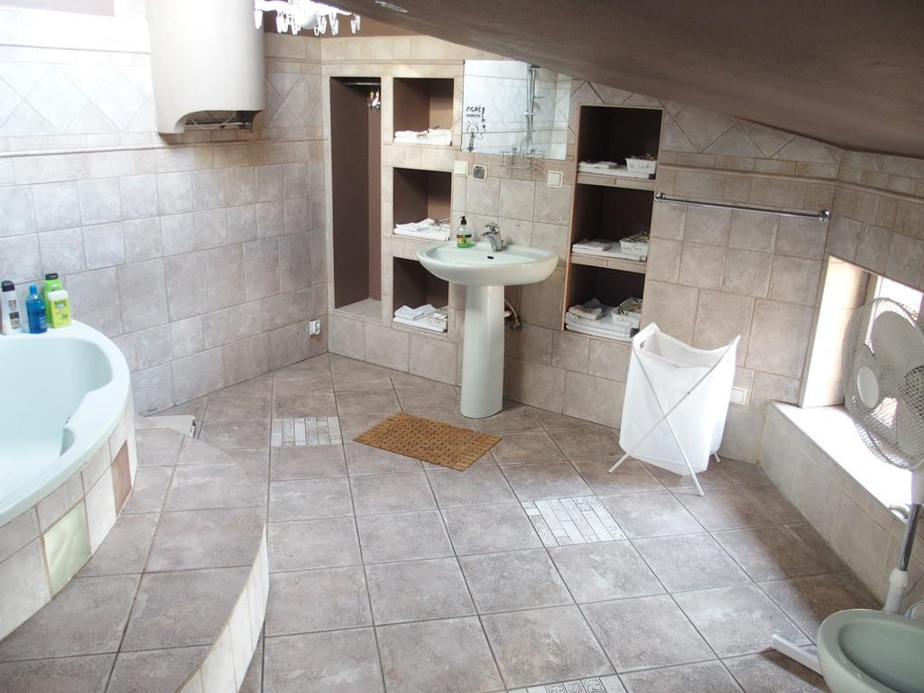 Flat In Central Poznanアパートメント エクステリア 写真